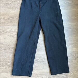 Black Aritzia Sweatpants